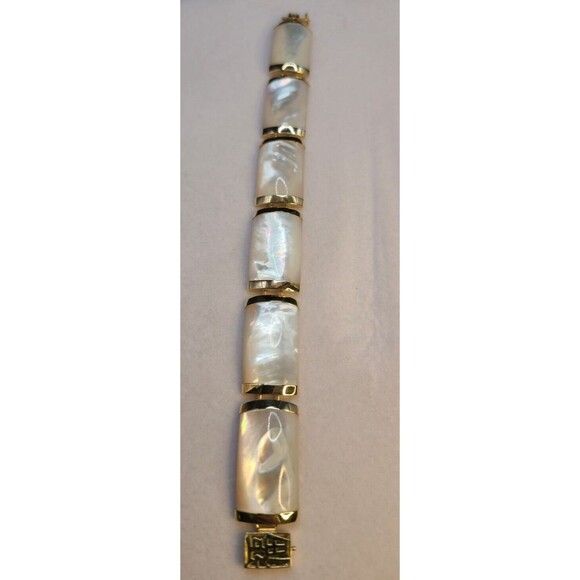 14K Gold Mother Of Pearl Bracelet 7" Long Rectangular Stones - Picture 7 of 8